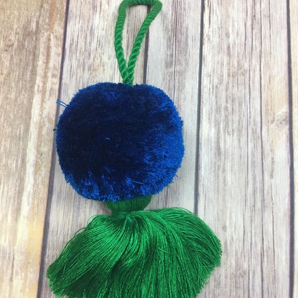 DC Handbags - DC Pom